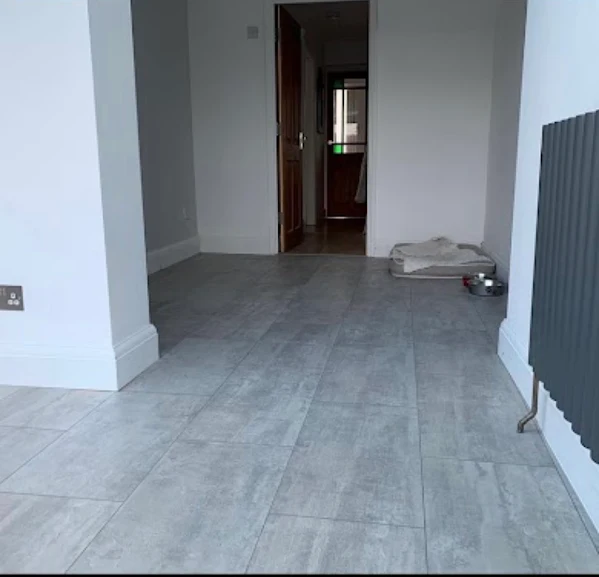 http://aw.webizdesigns.com/sandssurrey/wp-content/uploads/2026/06/flooring-5.webp