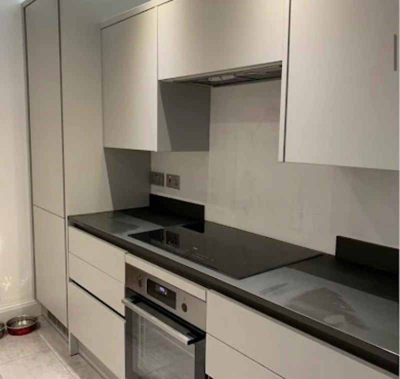http://aw.webizdesigns.com/sandssurrey/wp-content/uploads/2026/06/kitchen-4.webp